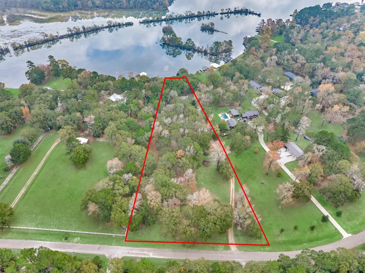 15012 Lake Paula Drive, Willis, TX 77318 - Image #1