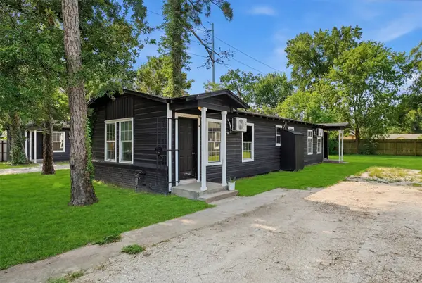 8034 Record Street, Houston, TX 77028