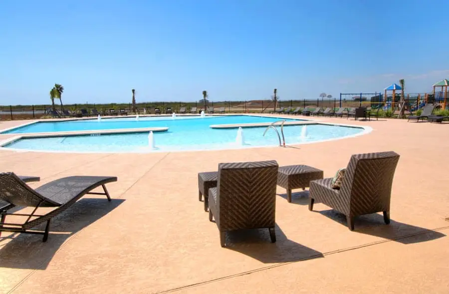 3229 Bay Ridge Drive, Palacios, TX 77465 - #3