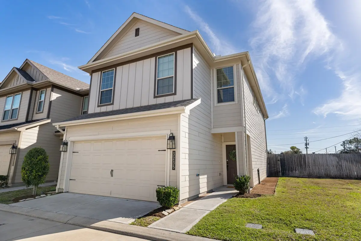 3235 Longleaf Meadows Drive, Houston, TX 77063 - #1