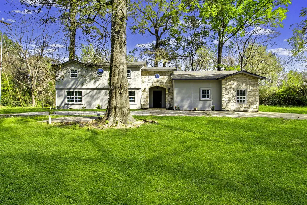 5236 Us Hwy 59 N, Livingston, TX 77351 - #1