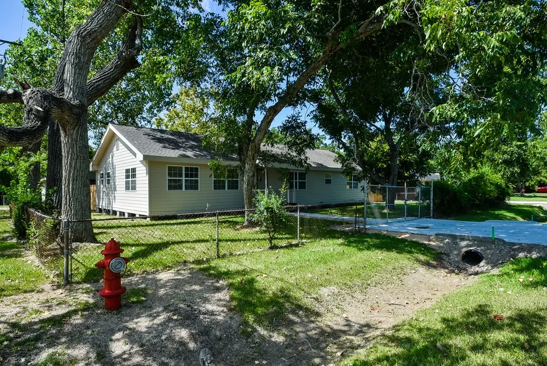 1030 Perkins Drive, Bacliff, TX 77518 - #1