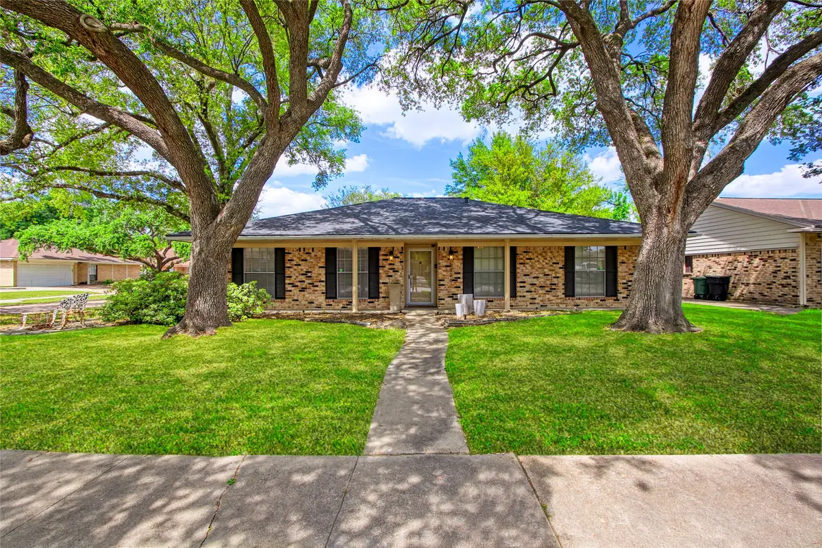 5826 Autumn Forest Drive, Houston, TX 77092 - #1