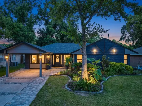 5402 Libbey Lane, Houston, TX 77092