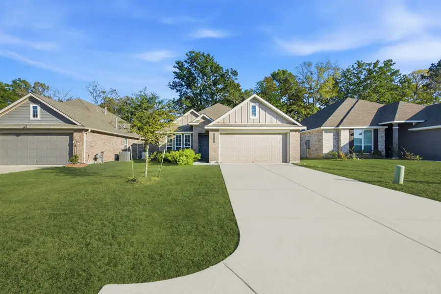 11962 Sunshine Park Drive N, Willis, TX 77318 - Image #2