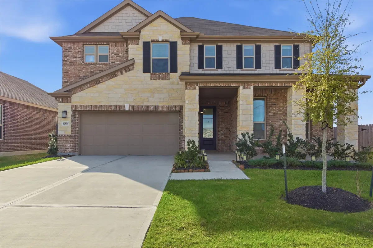 12806 Mossy Knoll Drive, Houston, TX 77044 - Image #1