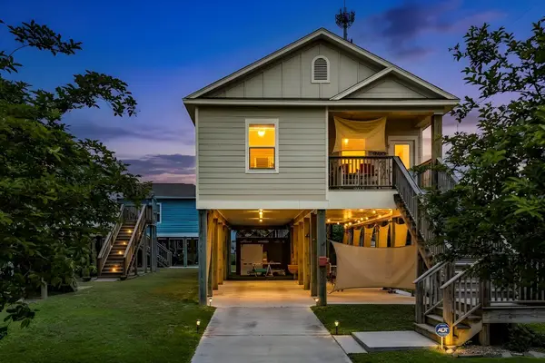 710 35th Street, Galveston, TX 77550