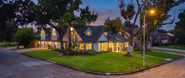 2302 Brooktree Drive, Houston, TX 77008
