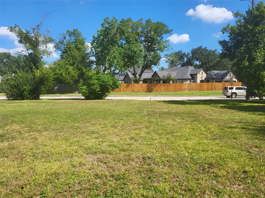 1314 Caudle Drive, Spring Valley Village, TX 77055 - Image #2