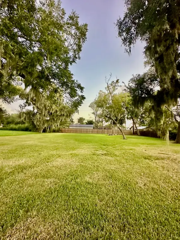 0 Burkett, Richwood, TX 77531