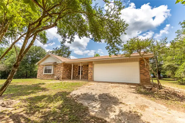 117 Dogwood Trail, Bellville, TX 77418