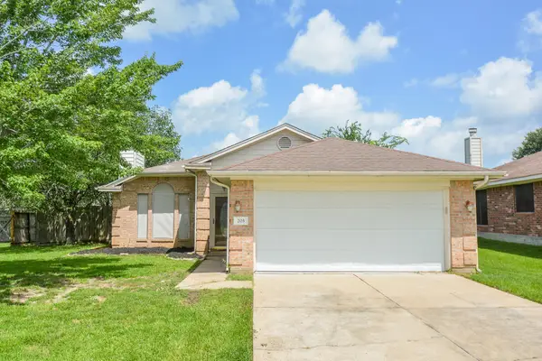 203 Cool Cove, Montgomery, TX 77356