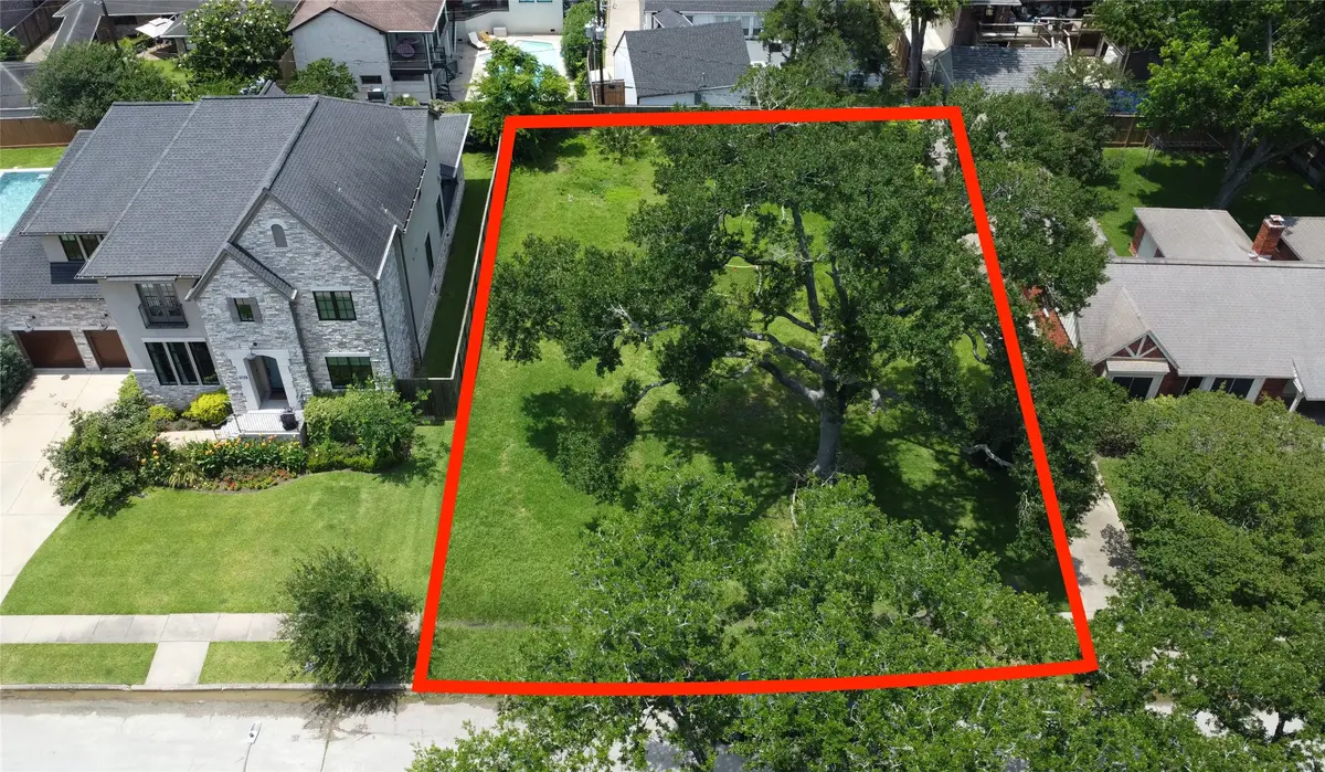 5010 Yarwell Drive, Houston, TX 77096 - #1