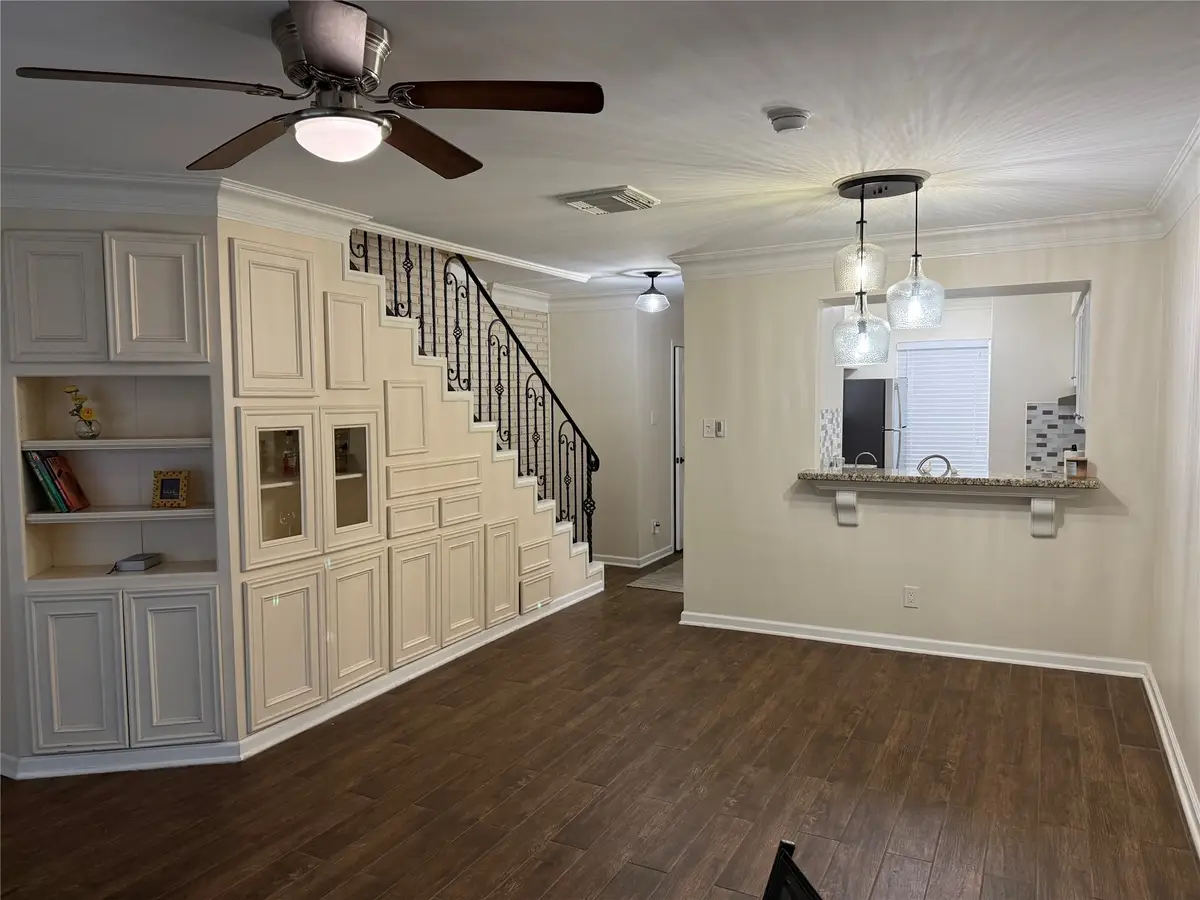 9107 Braeburn Valley Drive #15, Houston, TX 77074 - Image #1