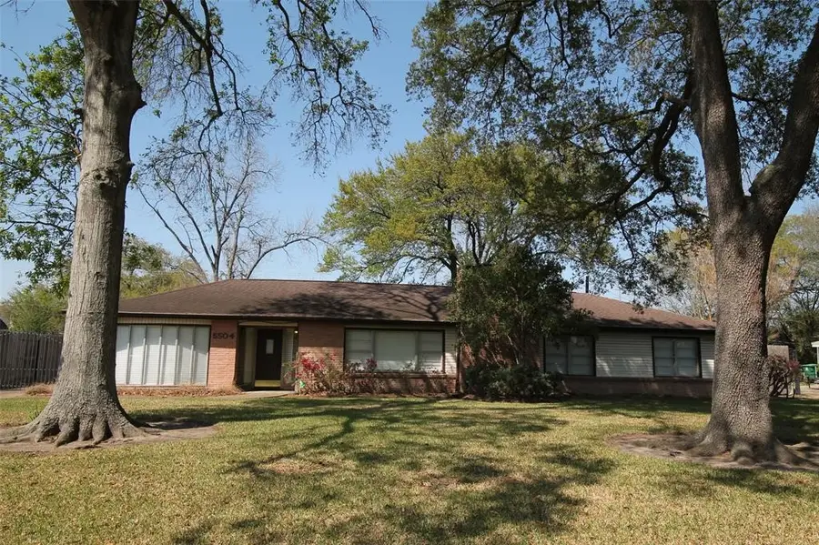 5504 Valerie Street, Houston, TX 77081 - #2