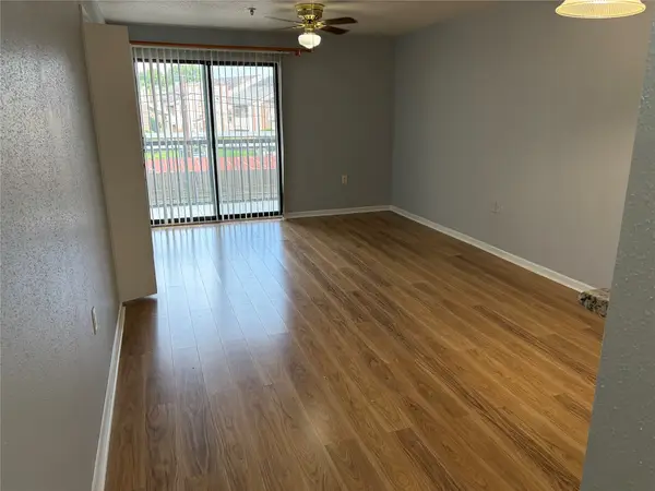 10110 Forum West Drive #224, Houston, TX 77036