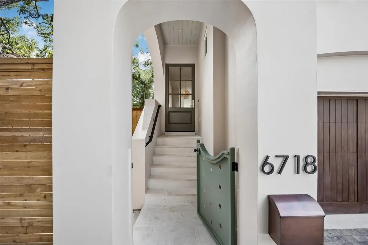 6718 Belmont Street, Houston, TX 77005 - #1