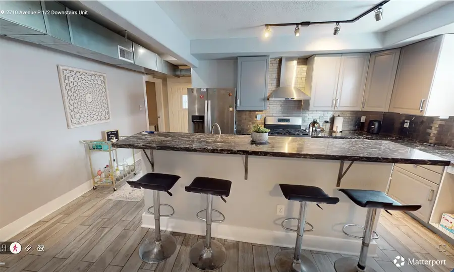 2710 Avenue P 1/2, Galveston, TX 77550 - #2