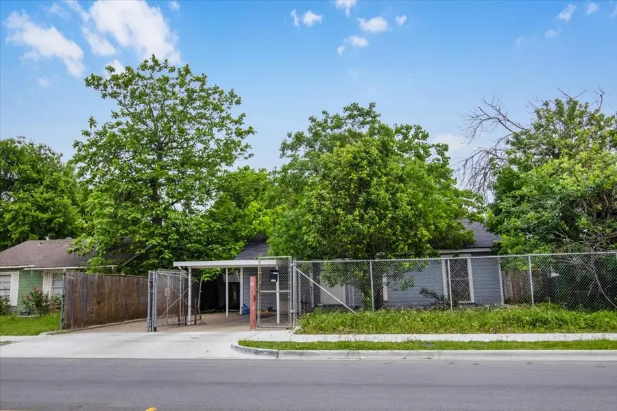 3520 Bagby Avenue, Waco, TX 76711 - #2