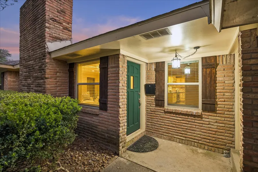 9813 Pine Lake Drive Drive, Houston, TX 77055 - #2