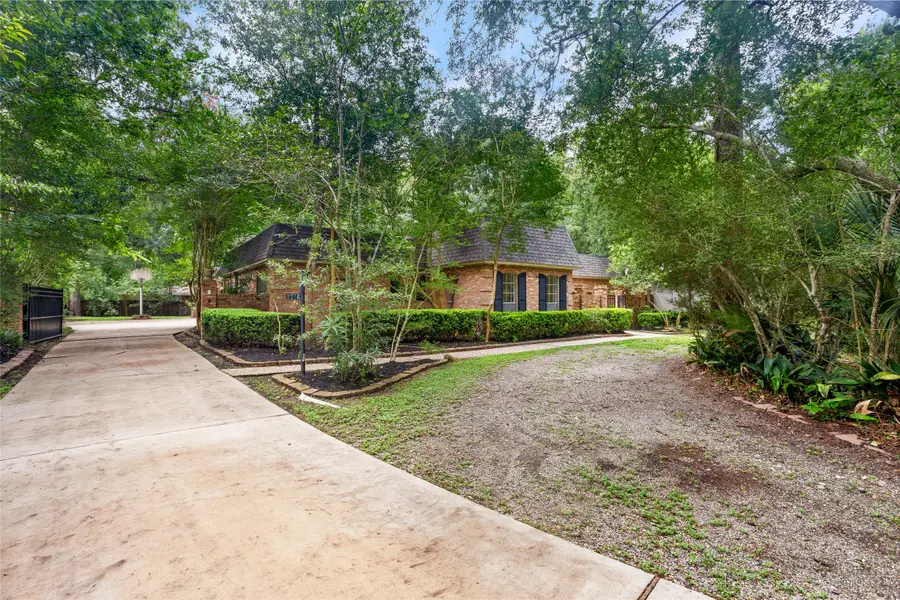 1216 Oak Hollow Drive, Dickinson, TX 77539 - #2