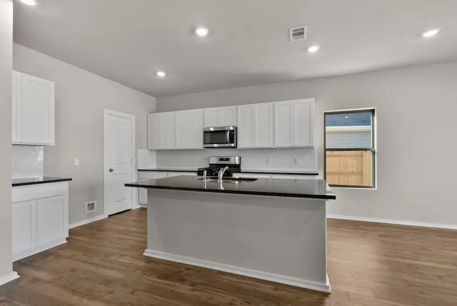 252 Orchard Laurel Drive, Alvin, TX 77511 - #3