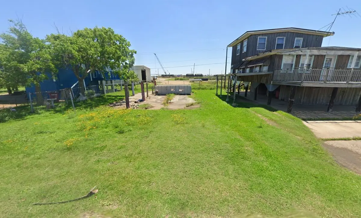 1122 Gulfview Street, Freeport, TX 77541 - #1
