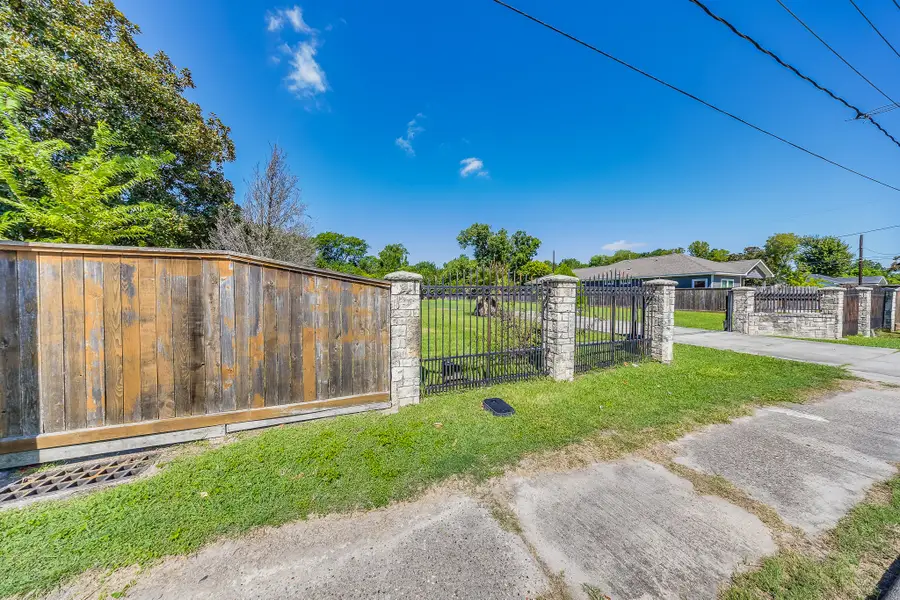 6431 De Priest Street, Houston, TX 77091 - #3