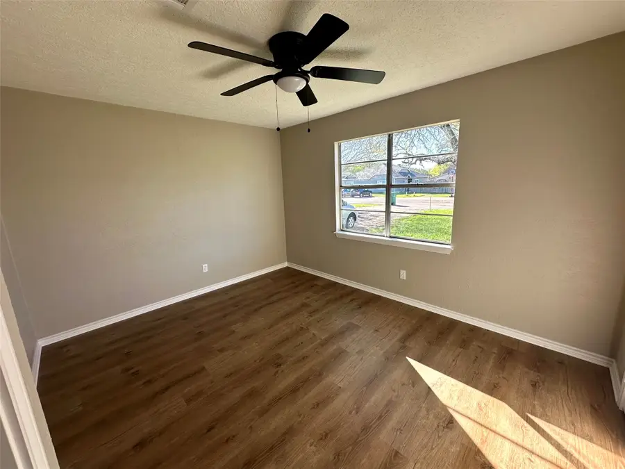 103 Will Street, Willis, TX 77378 - #2