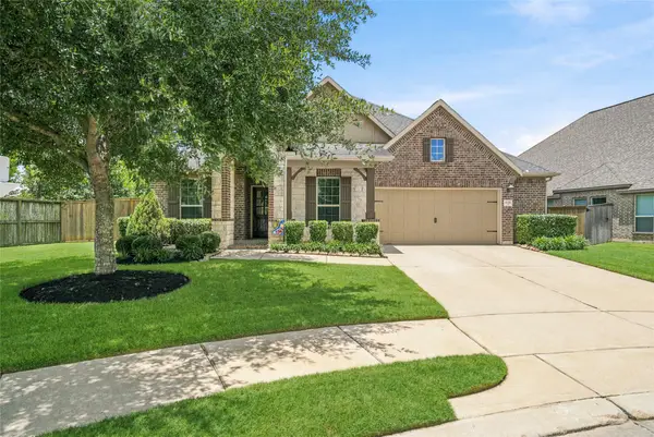 2126 Cinnamon Teal Circle, Brookshire, TX 77423