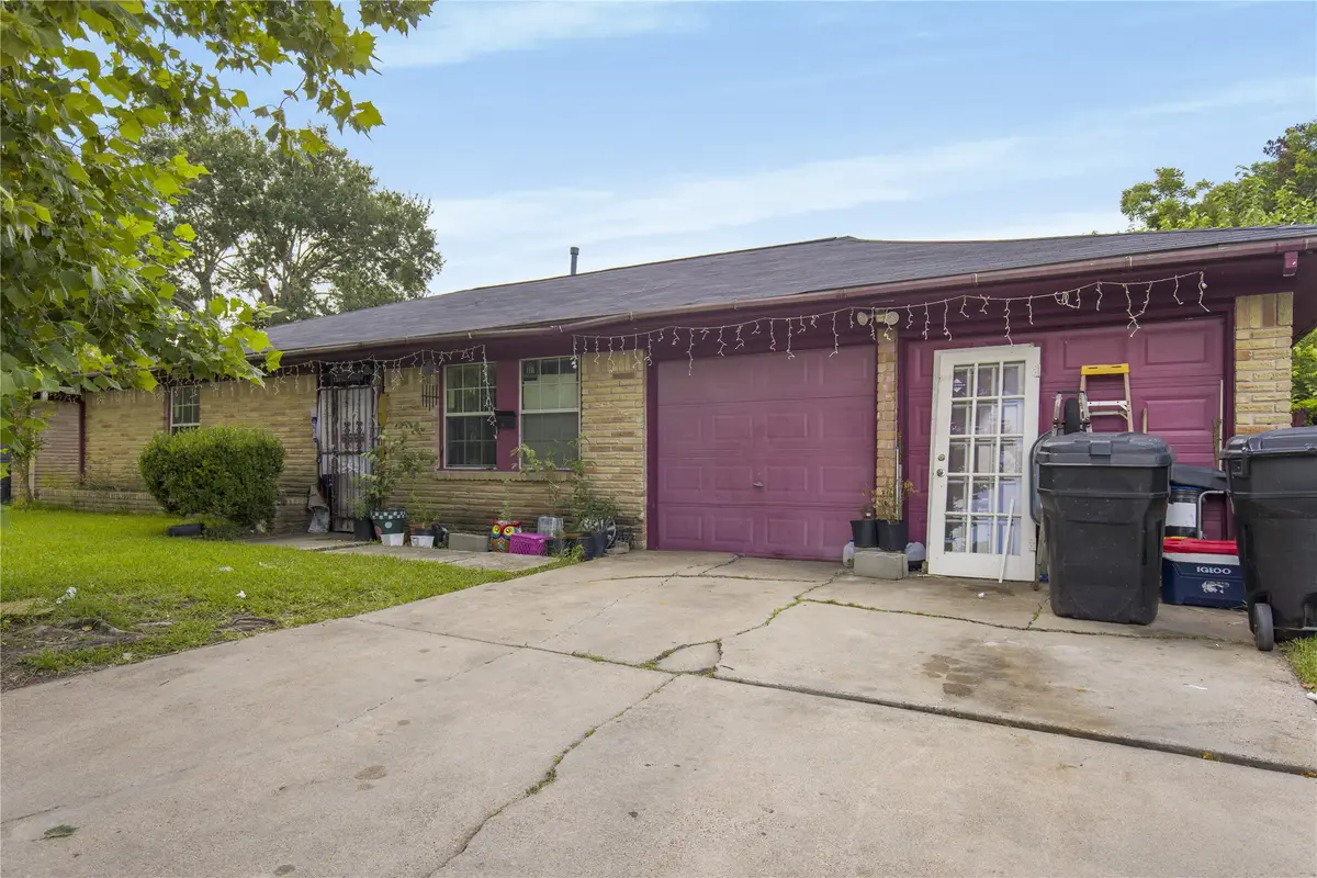 4115 Trail Lake Drive, Houston, TX 77045 - Image #1