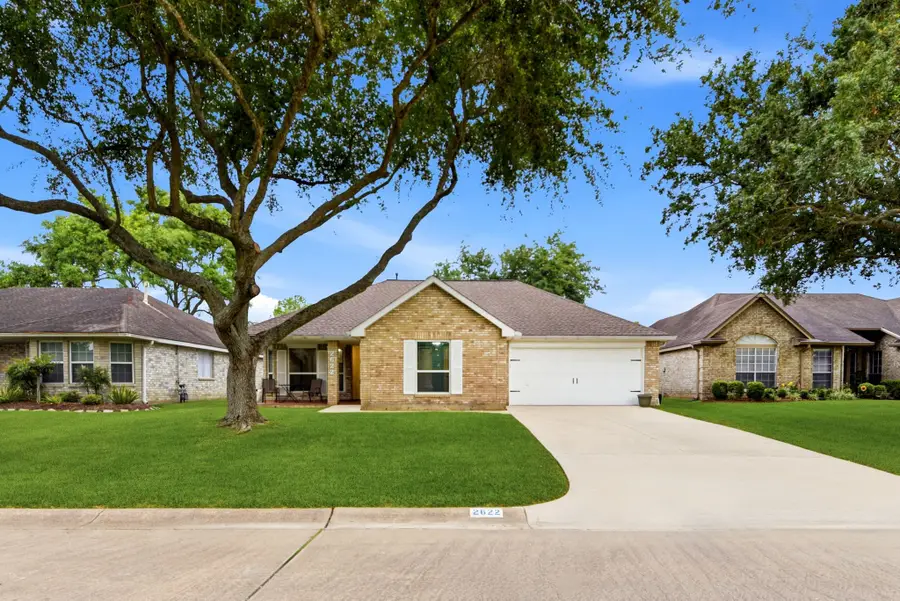 2622 S Peach Hollow Circle, Pearland, TX 77584 - #2