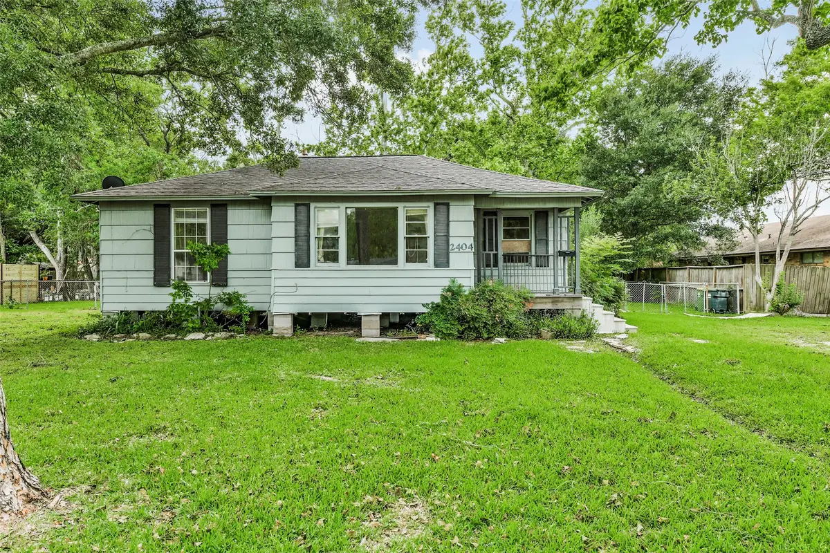 2404 Pearland Avenue, Pearland, TX 77581 - #1