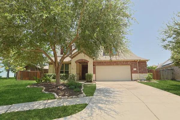 10546 Hartfield Bluff Lane, Cypress, TX 77433
