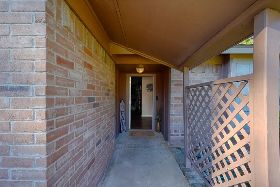 5015 Adonis Drive, Spring, TX 77373 - Image #2