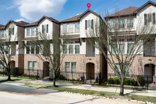 351 W 26th Street, Houston, TX 77008