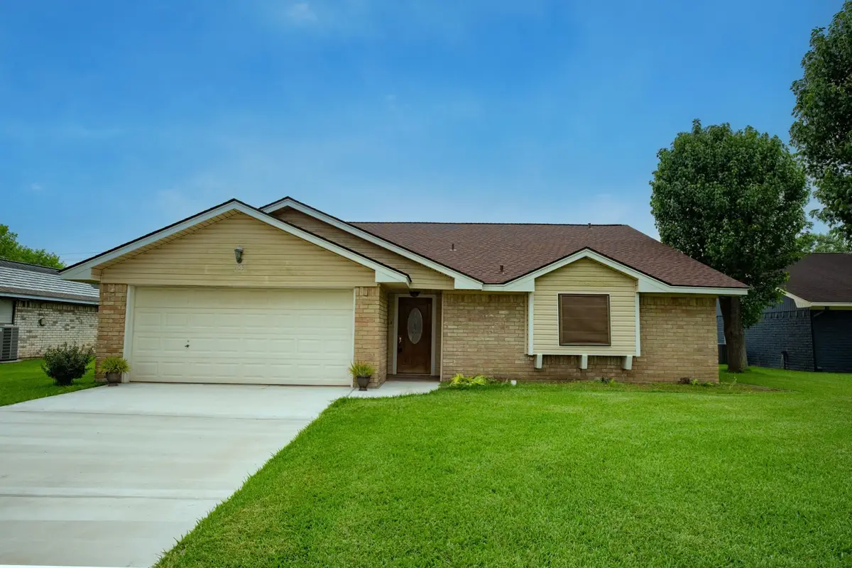 103 Sunflower Street, Lake Jackson, TX 77566 - #1