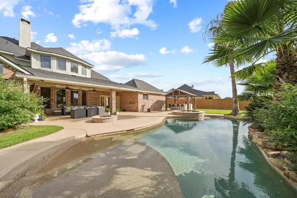 3942 Lake Star Drive, League City, TX 77573