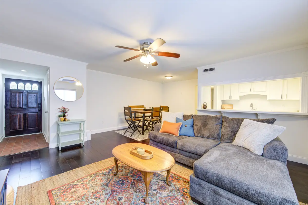 1909 Brun Street #16, Houston, TX 77019 - Image #1