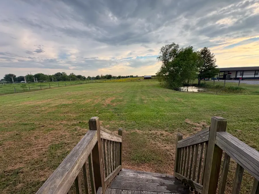 18318 Brumbelow Rd, Needville, TX 77461 - #3