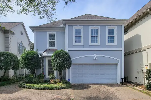 2211 Augusta Drive #19, Houston, TX 77057