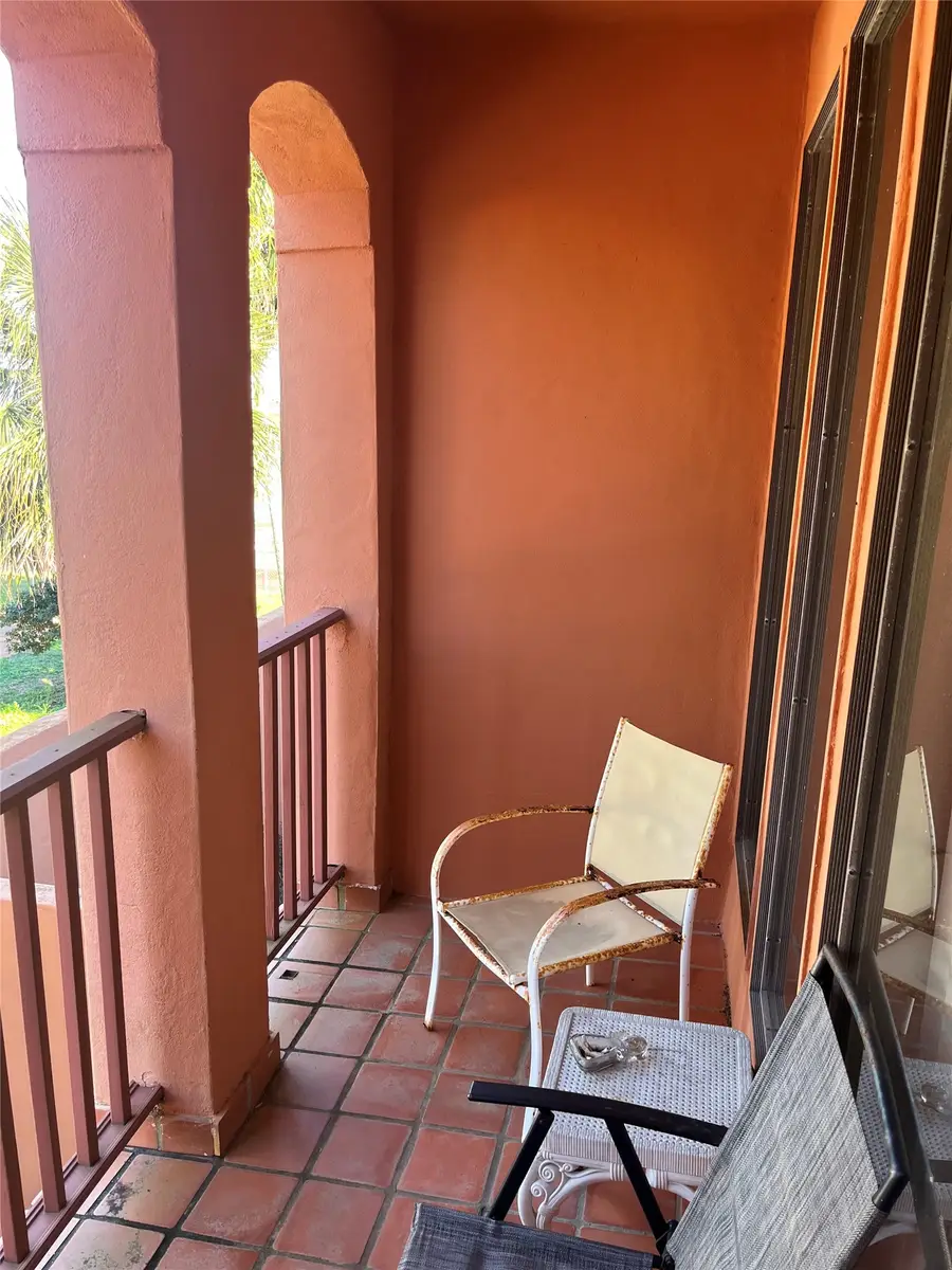 411 Sailfish Avenue #115, Freeport, TX 77541 - #2