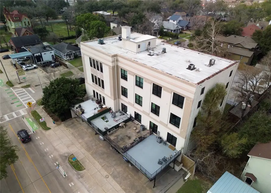 1100 Harvard Street #15, Houston, TX 77008 - #2