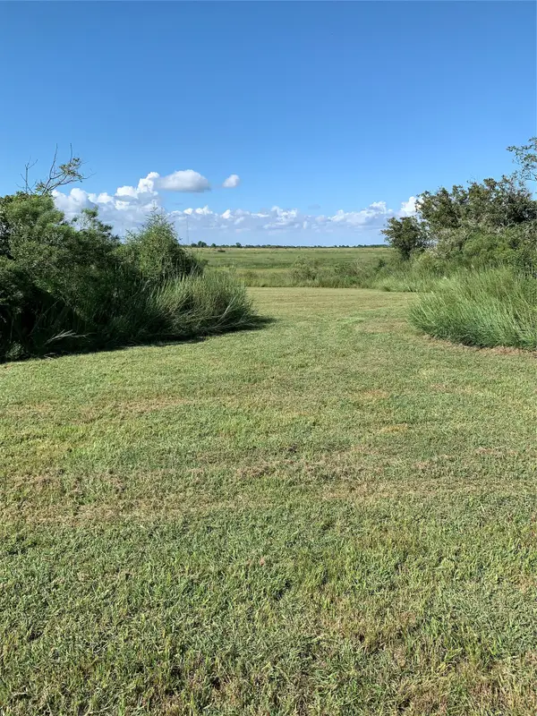 28/29 Marlin Drive, Palacios, TX 77465