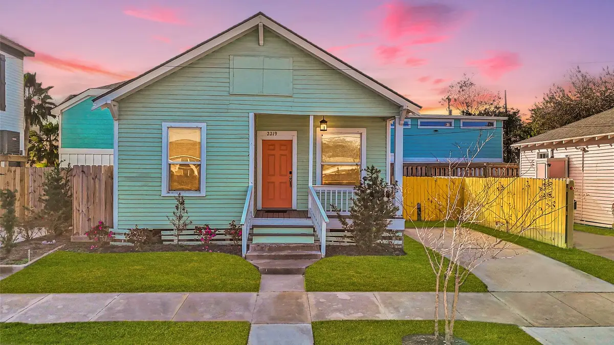 2219 45th Street, Galveston, TX 77550 - #1
