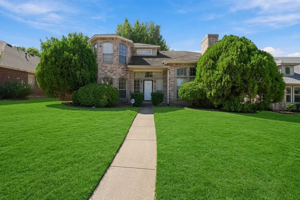 828 Twin Creek Drive, Desoto, TX 75115 - #1