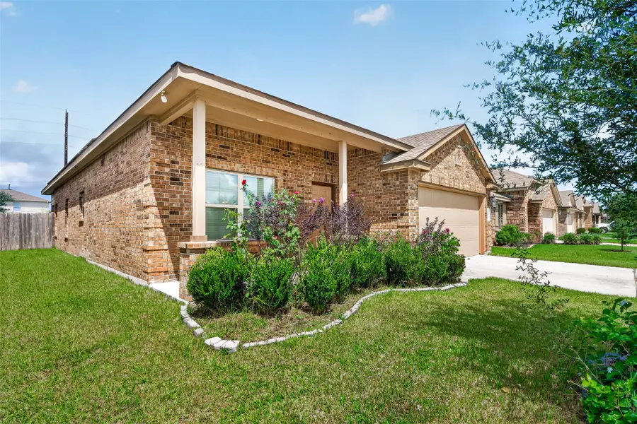 8126 Oakleaf Meadow Court, Rosharon, TX 77583 - #2