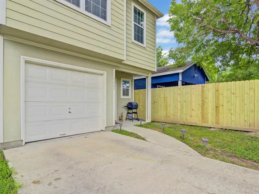 7207 Avenue K, Houston, TX 77011 - #3