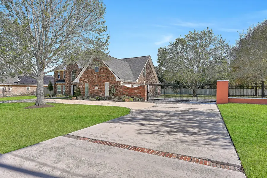 101 Oak Drive, Friendswood, TX 77546 - #3