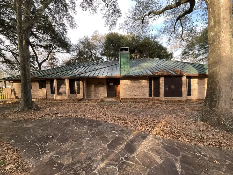 406 Hidden Creek Circle, Sealy, TX 77474 - #2